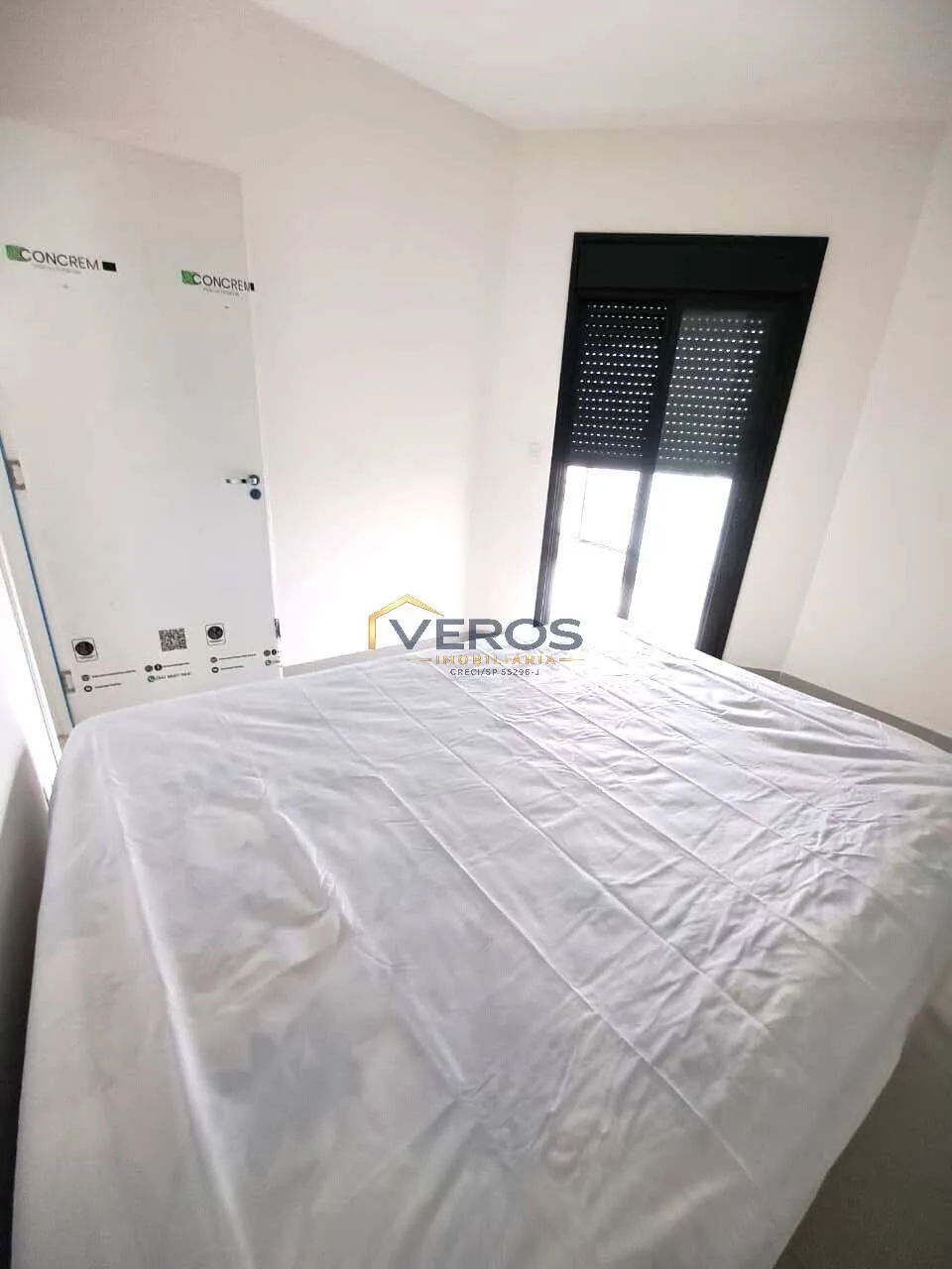 Imagem Apartamento Mobiliado de 1 Dormitório Próximo à UNITAU - Britânia