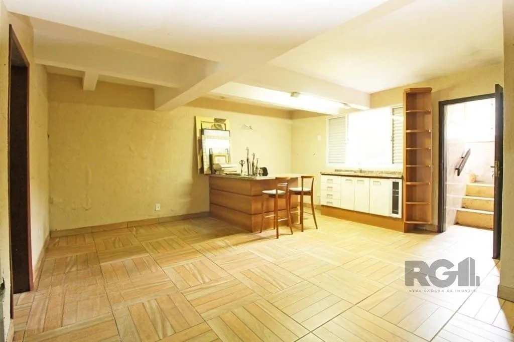 Imagem Excelente casa de 154m² com 3 dormitórios e 2 vagas.