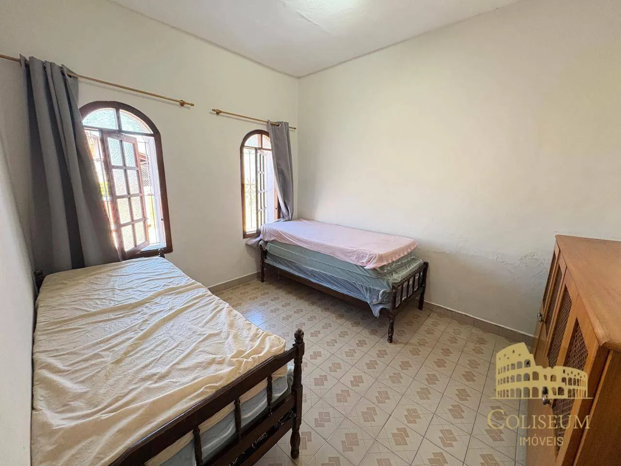 Imagem Casa com 2 dormitórios à venda no Jardim Imperador
