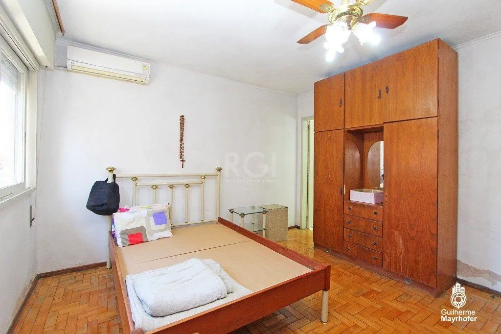 Imagem Casa para Venda - 215m², 3 dormitórios, sendo 1 suites, 3 vagas - Sarandi
