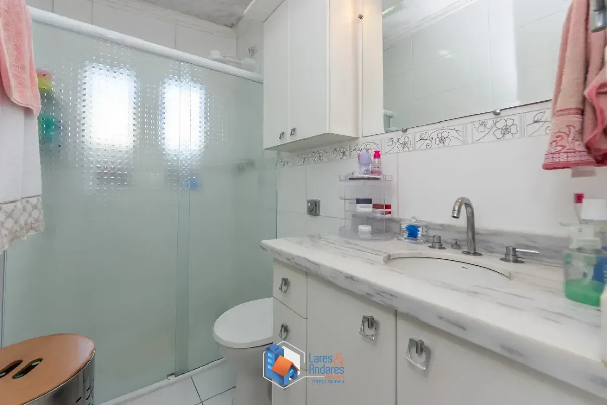 Imagem Sobrado para venda em Nossa Senhora do Ó com 3 quartos, 117m²