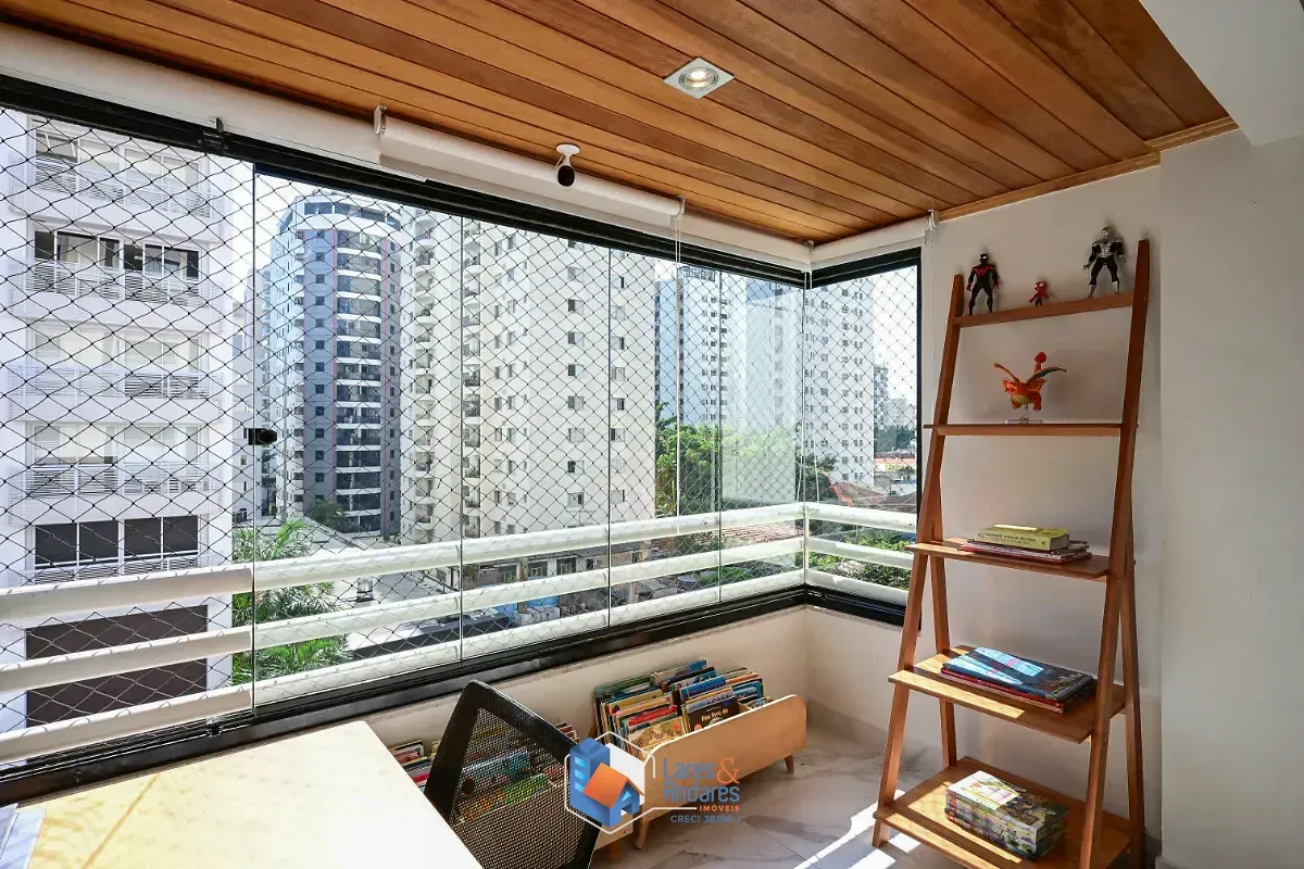Imagem Apartamento para venda em Moema com 2 quartos, sendo 1 suíte, 72m²