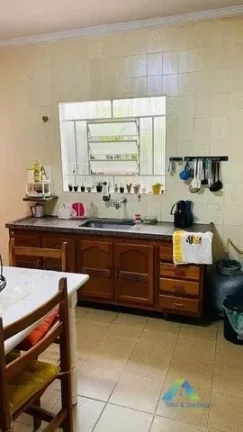 Imagem Casa a venda 3 dorm 3 vagas por R$ 530 mil. Próximo a Av Pres. Tancredo Neves