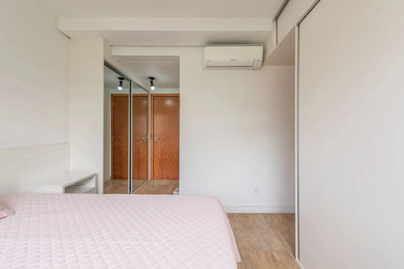 Imagem Apartamento Garden à venda com 3 quartos, 108m², 1 suíte, 2 vagas, Avenida Doutor Nilo Peçanha no bairro Chácara das Pedras