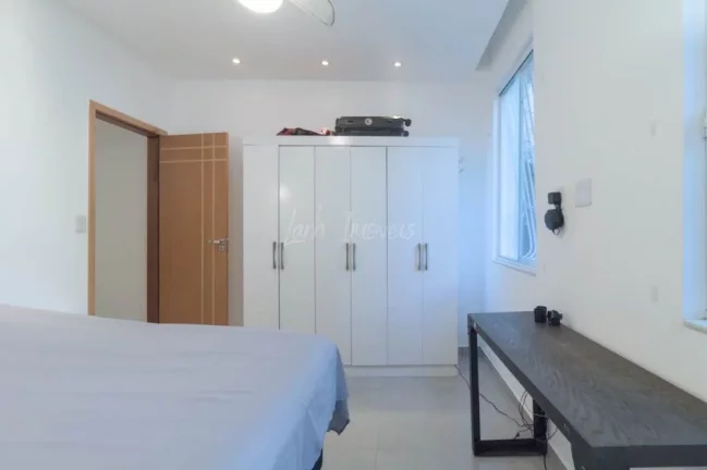 Imagem Amplo imóvel, com 73m² recém reformado e mobiliado, Botafogo