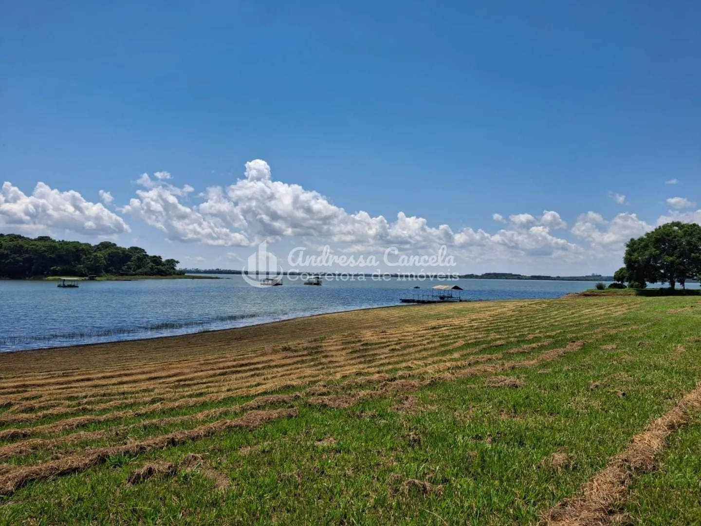Imagem Rancho à venda por R$ 620.000 - Enseada azul III - Fronteira/MG