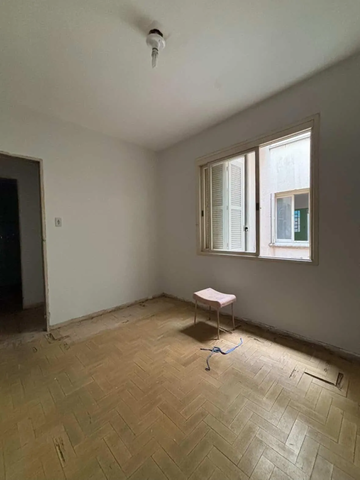 Imagem Apartamento 3 dormtórios de frente bairro Bom Fim- Porto Alegre