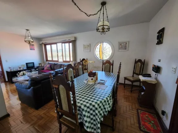 Imagem Casa para Venda em Teresópolis / RJ no bairro Jardim Europa