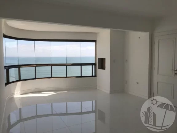 Imagem Espetacular Apartamento Frente Mar com 3 Quartos e 2 Vagas