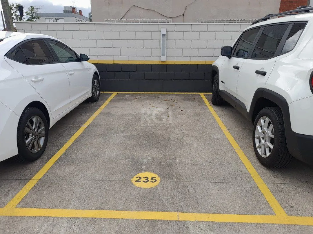 Imagem Apartamento para Venda - 59.7m², 2 dormitórios, sendo 1 suites, 1 vaga - São João