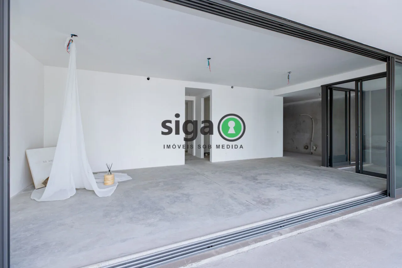Imagem Apartamento de 210m² com 4 quartos/ suítes - 3 vagas - Campo Belo - São Paulo/SP