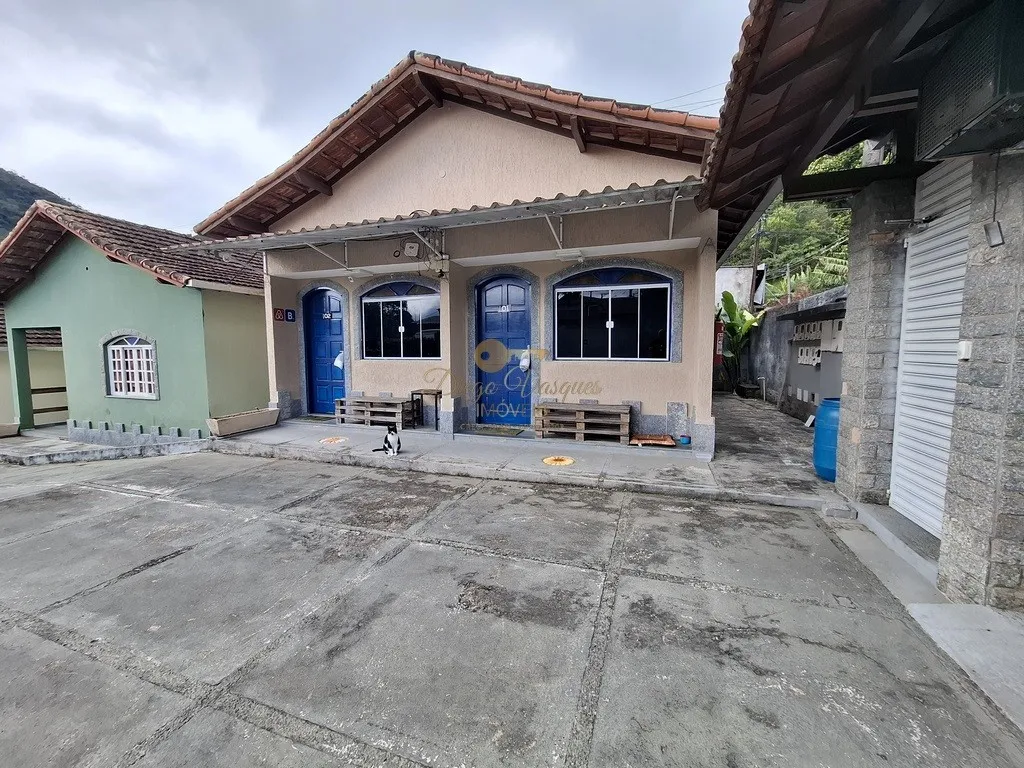 Foto do imóvel Casa para Venda em Teresópolis / RJ em Rua Goitacases