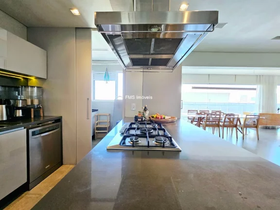 Imagem Cobertura de luxo à venda em São Paulo-SP, Cidade Monções: 3 quartos, 3 suítes, 3 salas, 4 banheiros, 3 vagas, 230m².