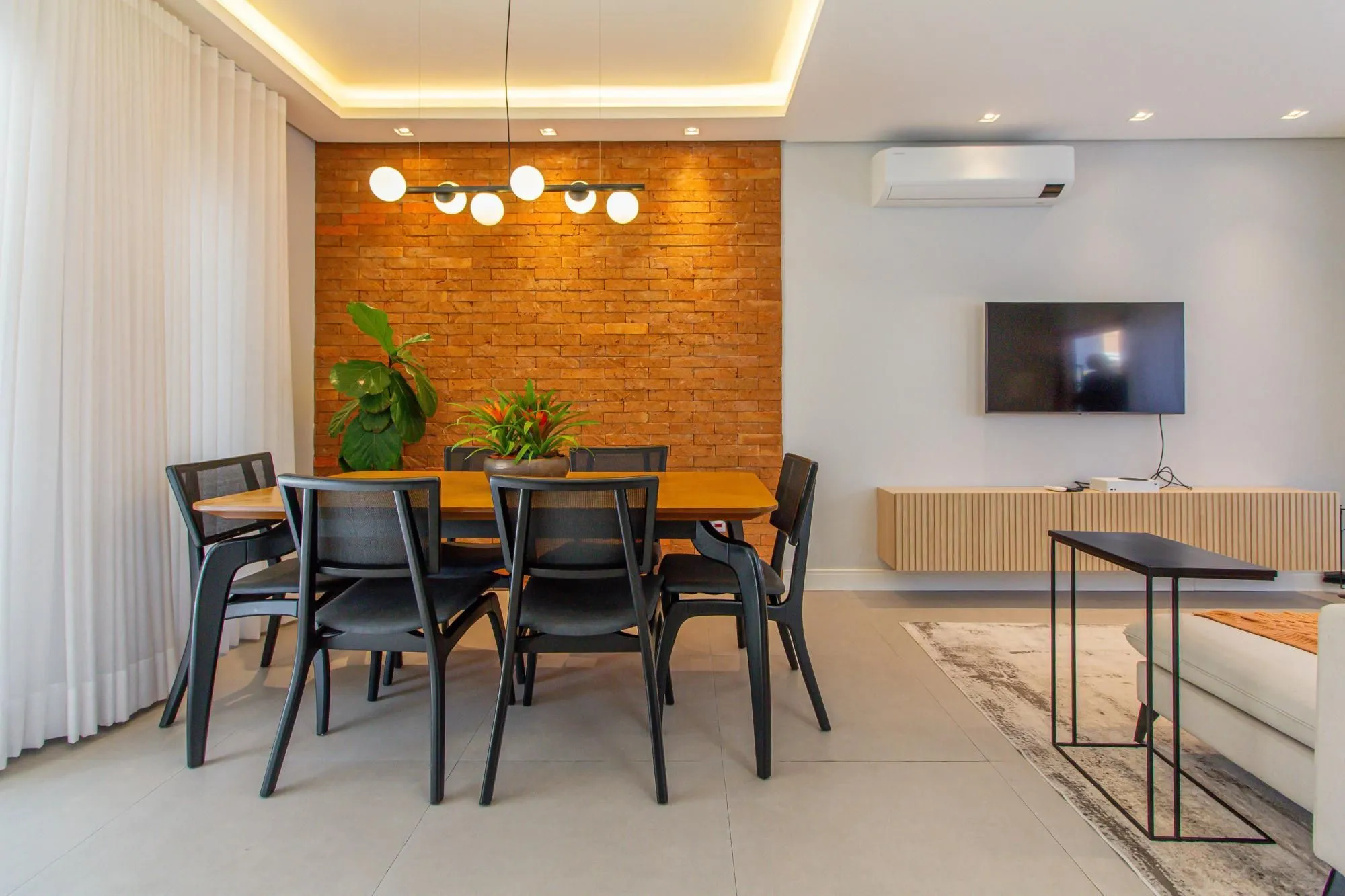 Imagem Casa em condominio, com espaçp e segurança para sua familia!