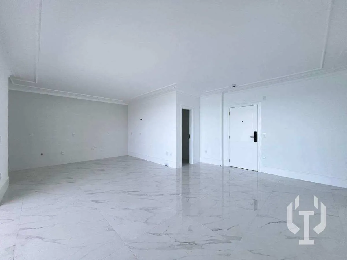 Imagem Apartamento à 80 Metro da Praia 3 Suítes Lazer Completo no Centro de Itapema