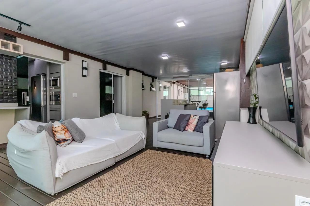 Imagem Apartamento à venda com 182m2 por R$ 2.500.000,00