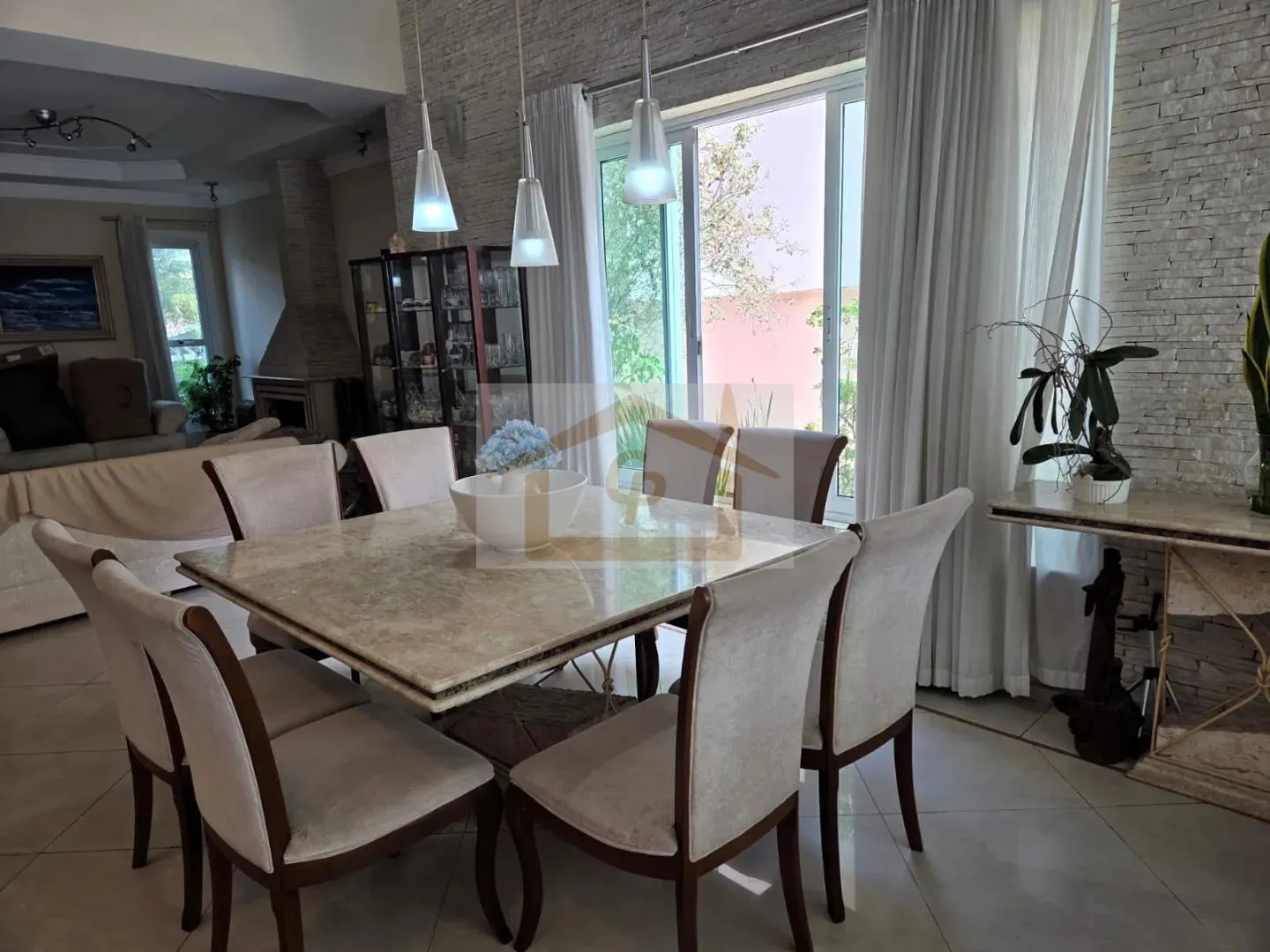 Imagem Residência Sofisticada no Residencial 3 - Alphaville