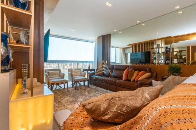Imagem Apartamento com 4 dormitórios à venda, 190 m² por R$ 7.500.000,00 - Pioneiros - Balneário Camboriú/SC