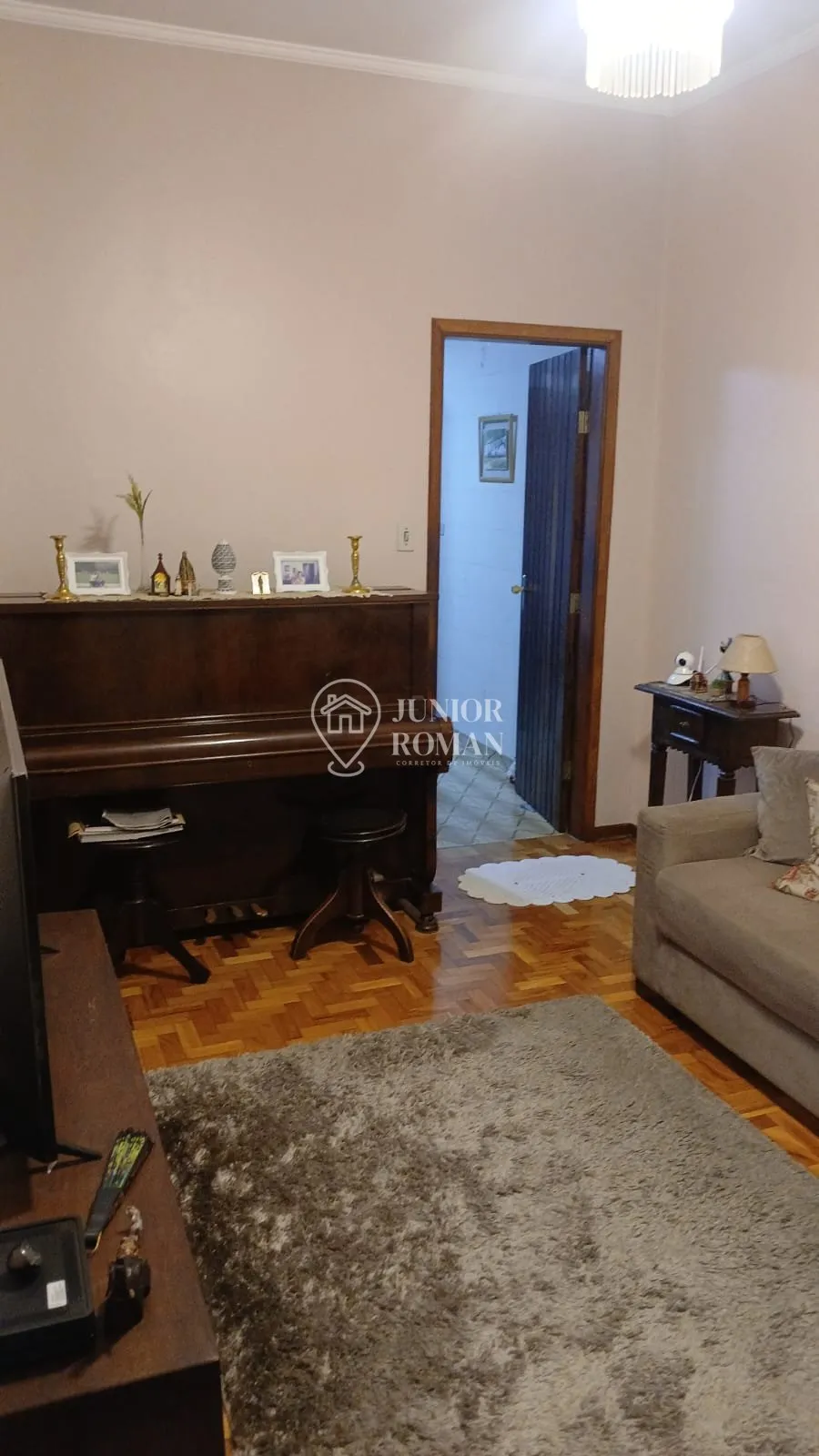 Imagem CASA 250M2 CAMPESTRE COM 2 ENTRADAS, 5 VAGAS E POTENCIAL COMERCIAL EM SANTO ANDRÉ