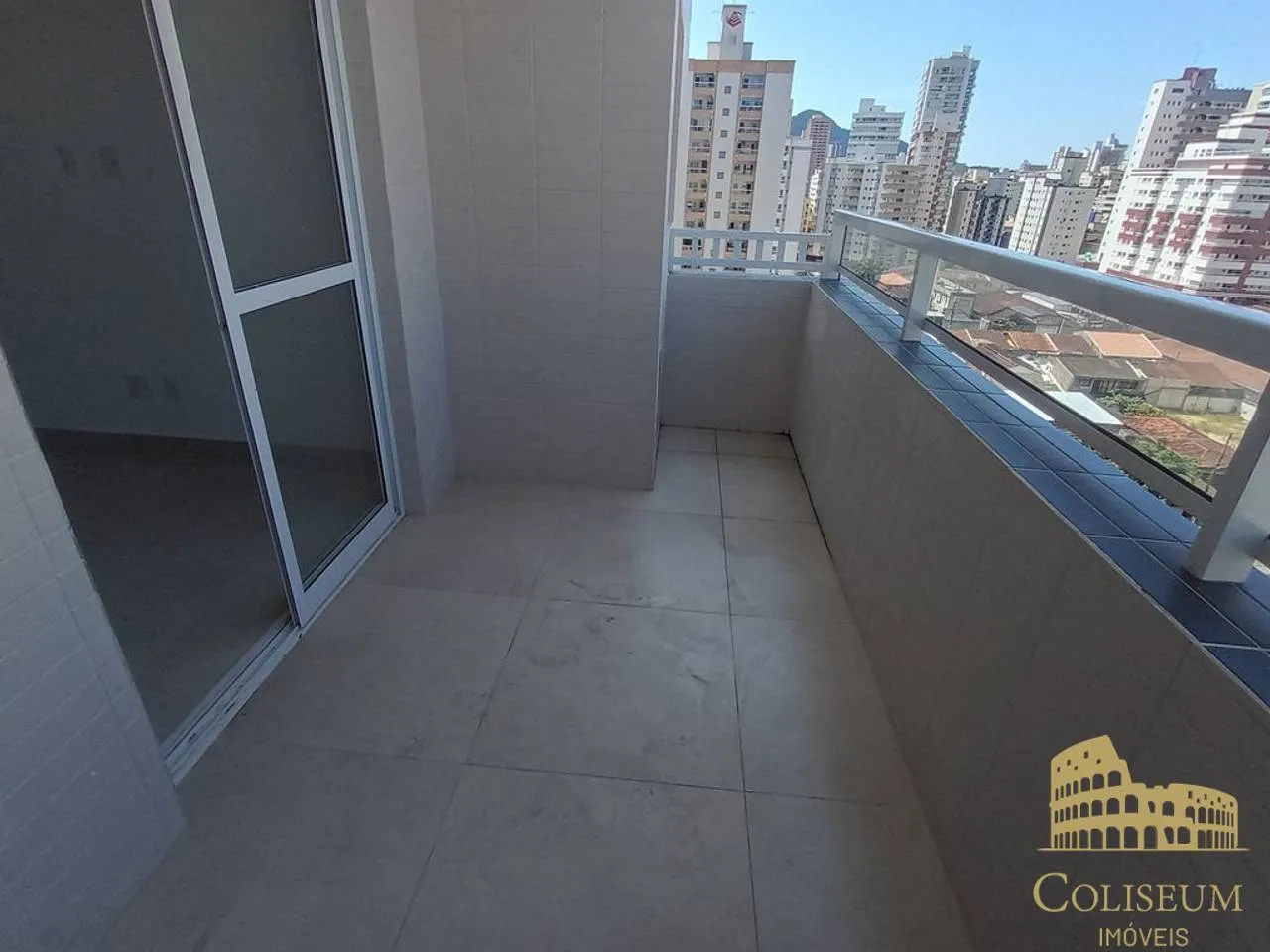 Imagem Apartamento com 2 dormitórios para alugar, 61 m² por R$ 3.300/mês - Guilhermina - Praia Grande/SP