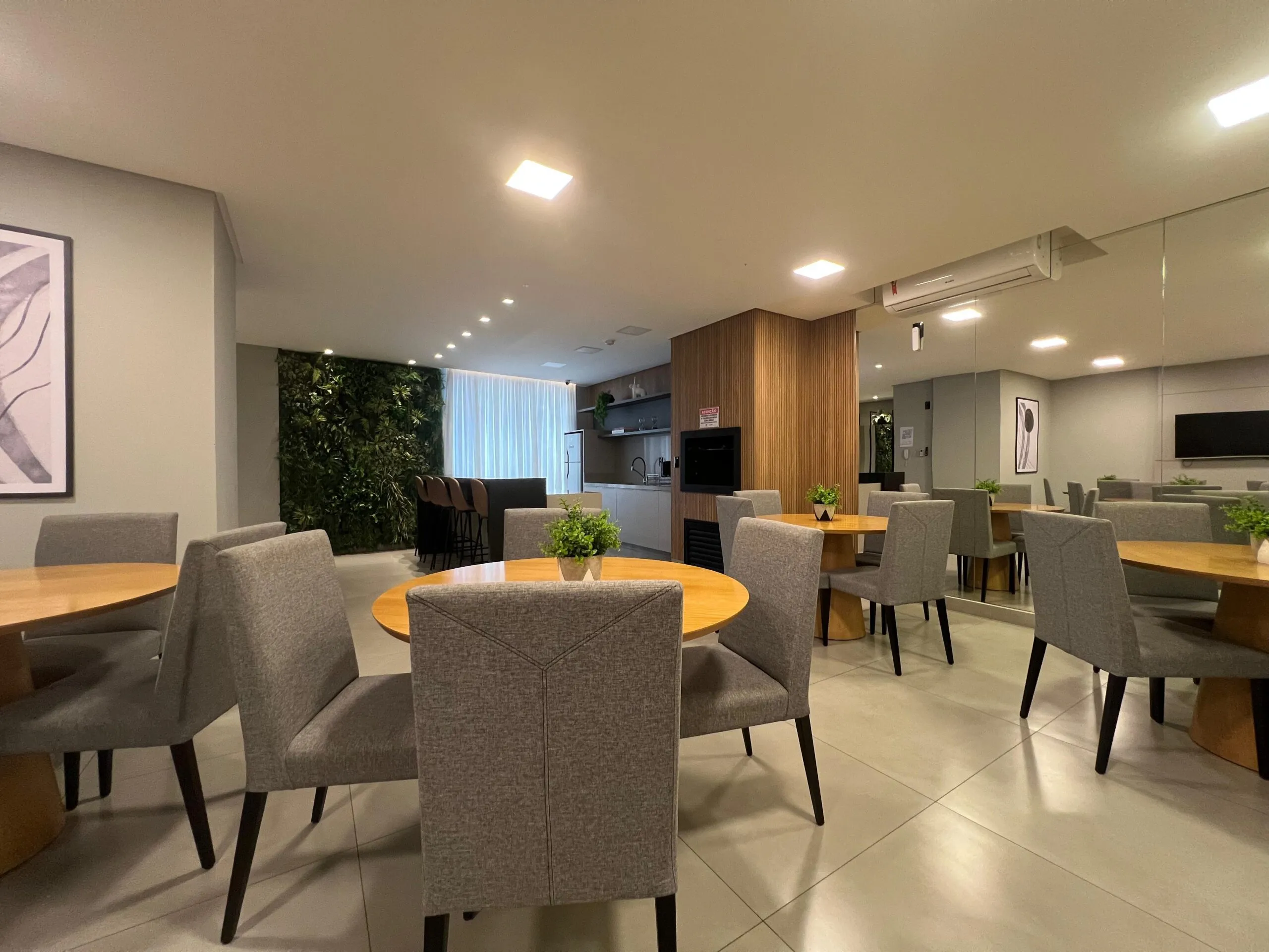 Imagem Apartamento à venda com 70m2 por R$ 895.000,00