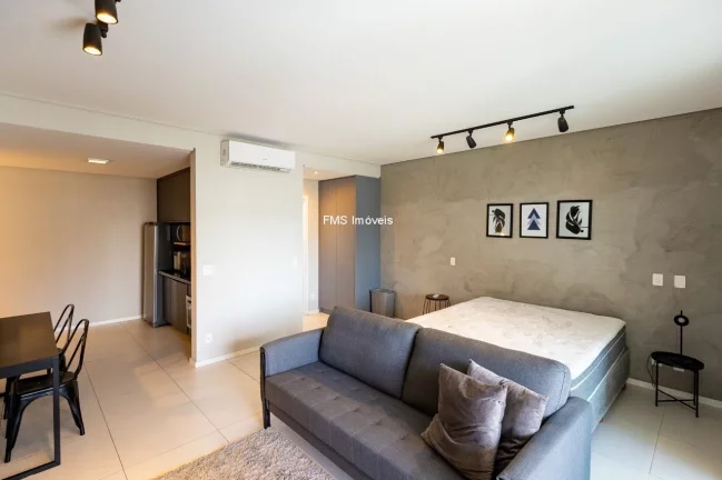 Imagem Apartamento à venda em São Paulo-SP, Itaim Bibi: 1 quarto, 1 sala, 1 banheiro, 1 vaga de garagem, 48m². Venha conferir!