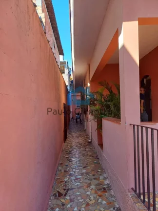 Imagem Casa à venda no Jardim Rosalina em Cotia
