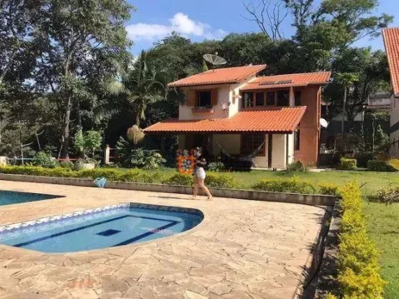 Imagem Chácara com 6 dormitórios à venda, 10024 m² por R$ 2.150.000,00 - Parque Petrópolis - Mairiporã/SP