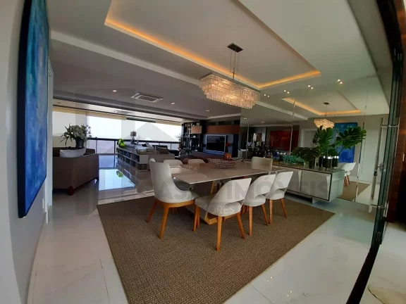 Imagem CASAL IMÓVEIS VENDE ED CITY BAY LUXUOSO DE 302 M² 4 SUÍTES + 4 VGS 100% MOBILIADO PORTEIRA FECHADA