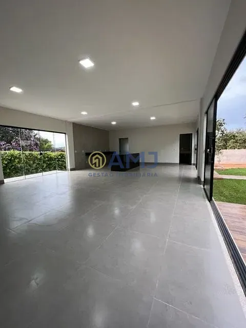 Imagem Chácara no Cond. das Palmeiras - Bela Vista de Goiás