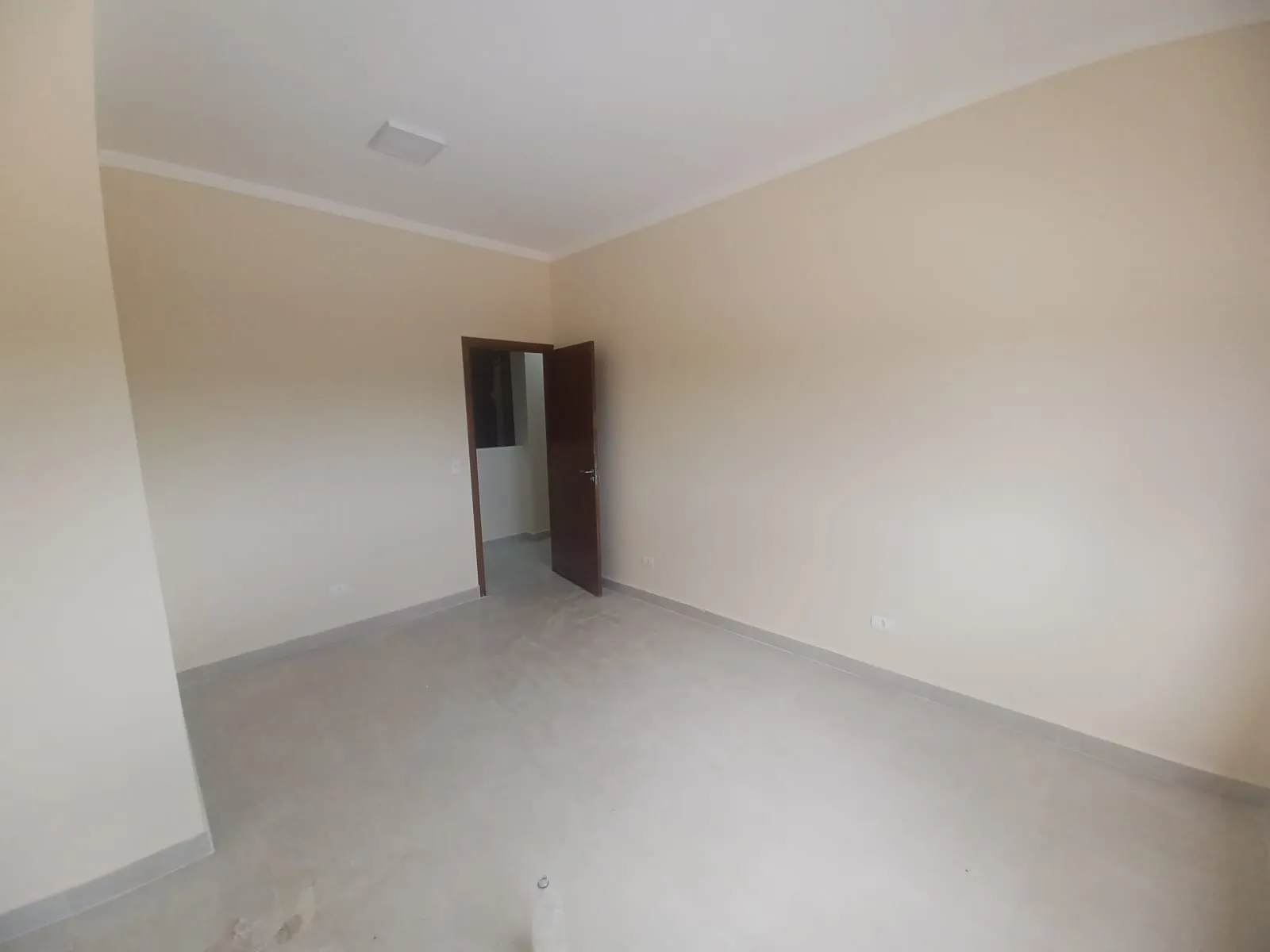Imagem Galpões Comerciais com 1.750m² de Construção e Ótima Localização Próxima à UFSCAR