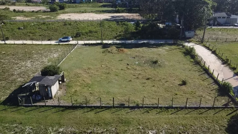 Imagem Terreno à venda em Garopaba-SC, bairro Campo Duna, 1.158 m² de área, próximo à Lagoa