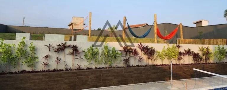 Imagem Sobrado de alto padrão no Residencial Fazenda Victória
