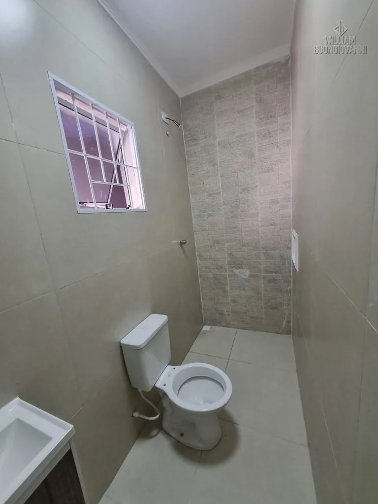 Imagem Casa térrea 2 dormitórios sendo 1 suíte no bairro Vila Mirim - Praia Grande