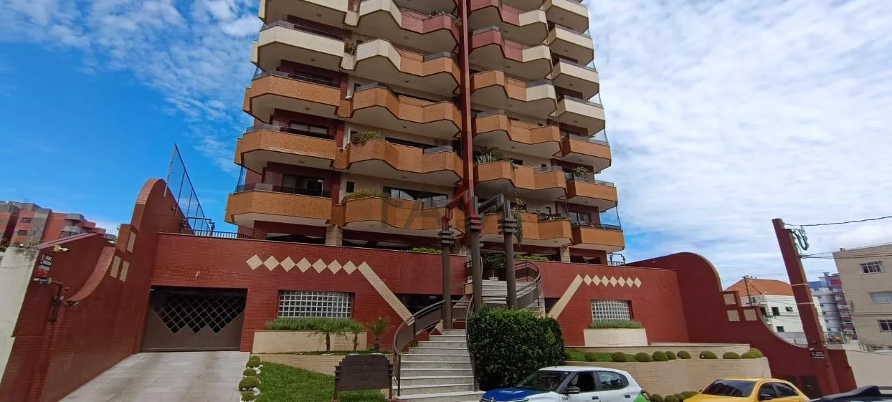 Foto do imóvel Apartamento para venda no Edifício Petrópolis com 366m útil no Centro