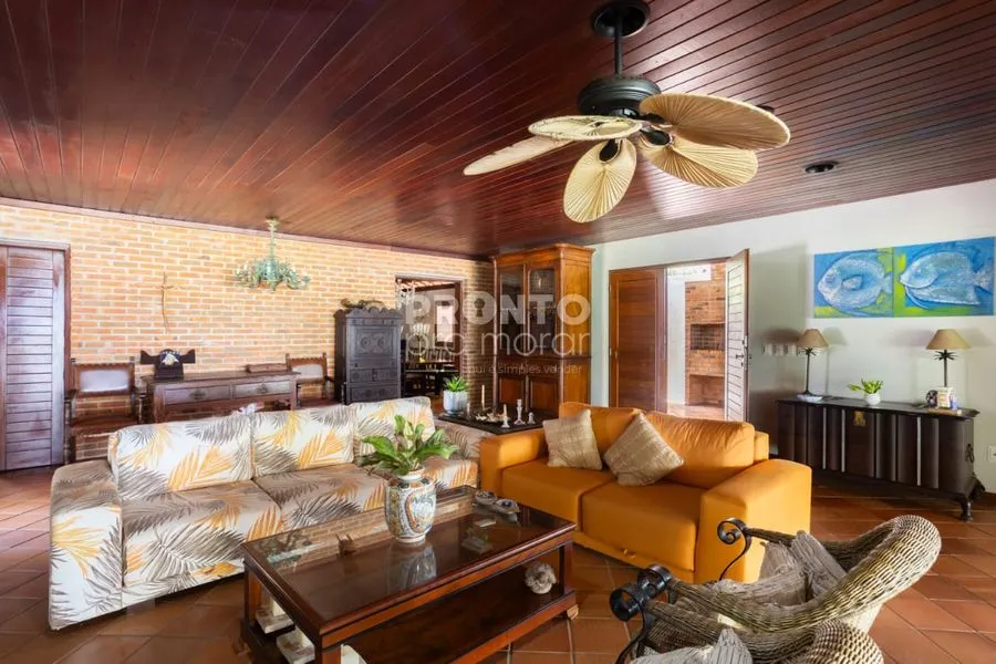 Imagem Casa em Carneiros