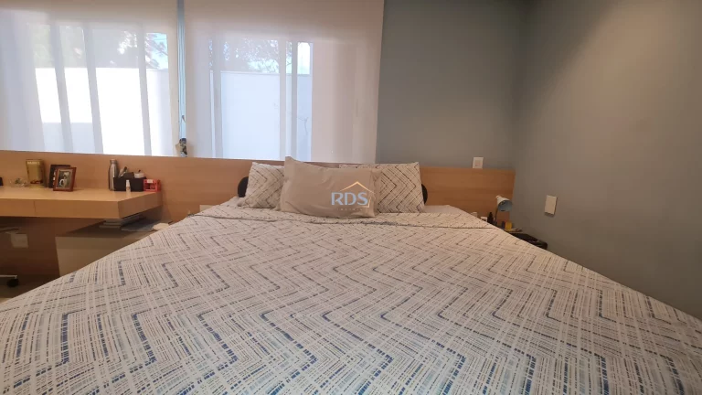 Imagem Vende casa em condomínio fechado na Vila Andrade