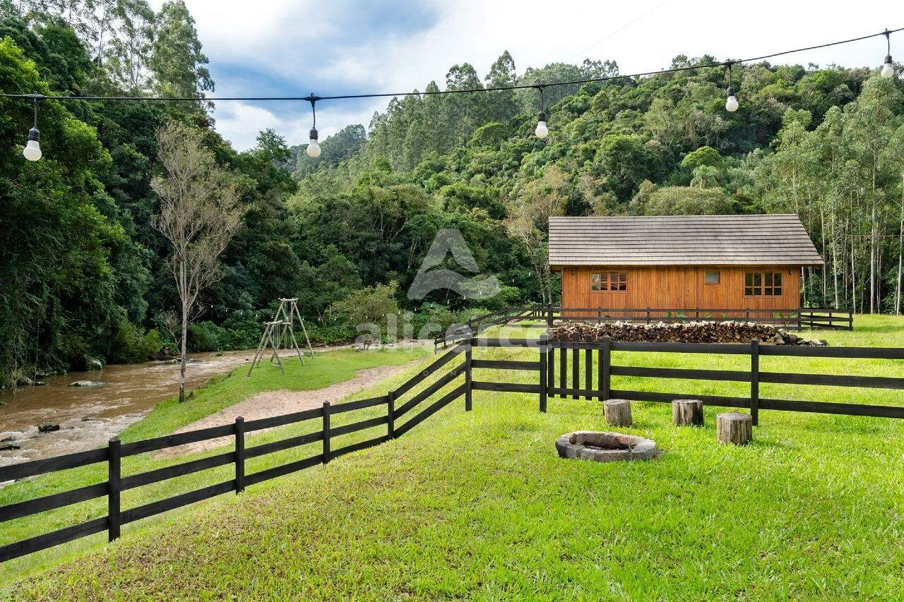 Imagem 2 Cabanas à venda com 2 quartos , 50m² em Distrito de Vargem do Cedro São Martinho