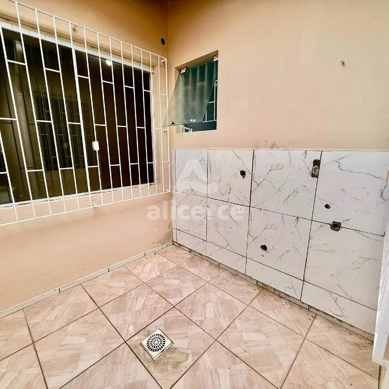 Imagem Casa Geminada à Venda com valor atrativo no bairro Forquilhas, São José/SC