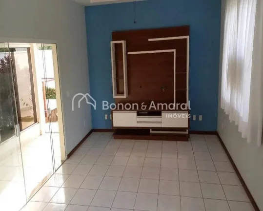 Imagem Ãtima casa Ã  venda na regiÃ£o do Galleria shopping.
SÃ£o 550 mÂ² de terreno, 252 mÂ² de construÃ§Ã...