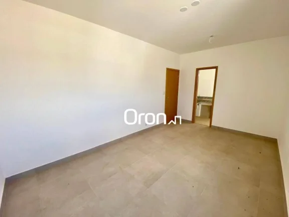 Imagem Sobrado com 3 dormitórios à venda, 166 m² por R$ 1.260.000,00 - Jardins Lyon - Goiânia/GO