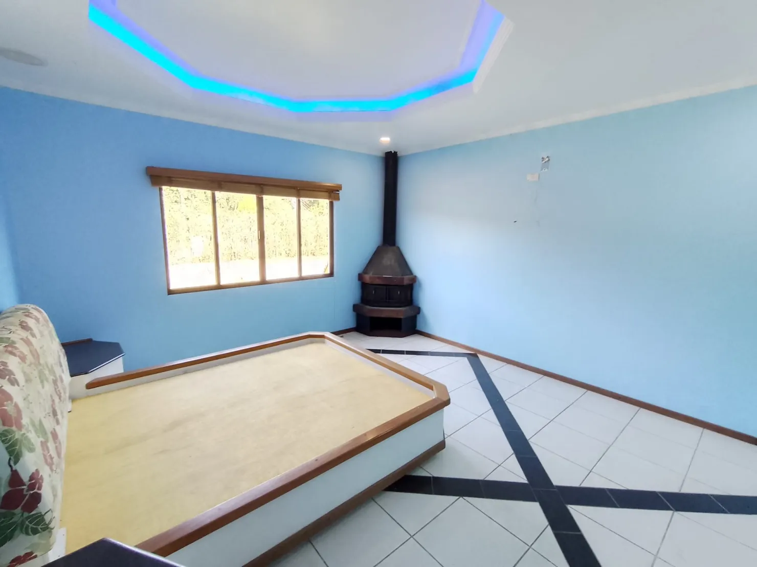 Imagem Comercial à venda 26 Quartos, 20 Suites, 33 Vagas, 23480M², Residencial e Comercial Cidade Morumbi, Pindamonhangaba - SP