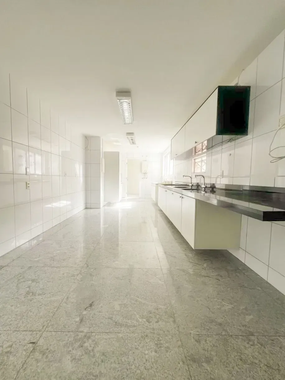 Imagem Apartamento com 3 Quartos à Venda, 260 m² em Meireles - Fortaleza