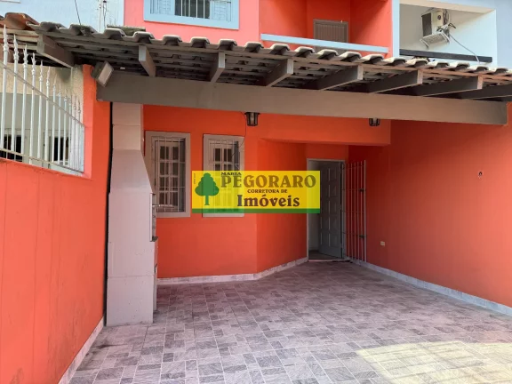 Imagem Sobrado à venda na Praia do Porto Novo em Caraguatatuba-SP: 2 quartos, 1 sala, 2 banheiros, 1 vaga de garagem, 95,00 m².