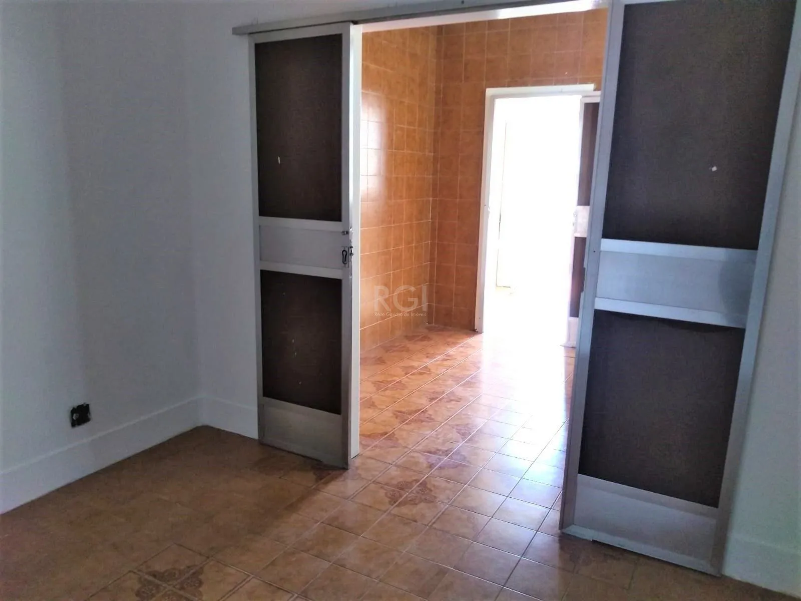 Imagem Casa para Venda - 124.36m², 3 dormitórios, sendo 2 suites, Santana