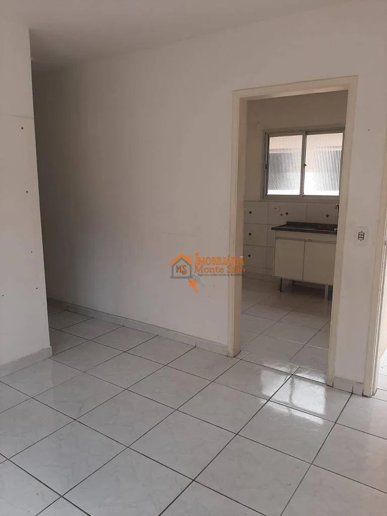 Imagem Casa com 2 dormitórios à venda, 60 m² por R$ 349.000,00 - Vila São João Batista - Guarulhos/SP