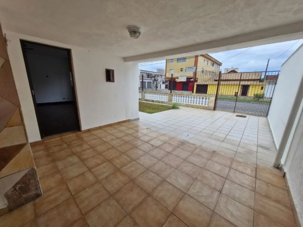 Imagem CASA COM 290,00 m² - SOLEMAR - PRAIA GRANDE SP