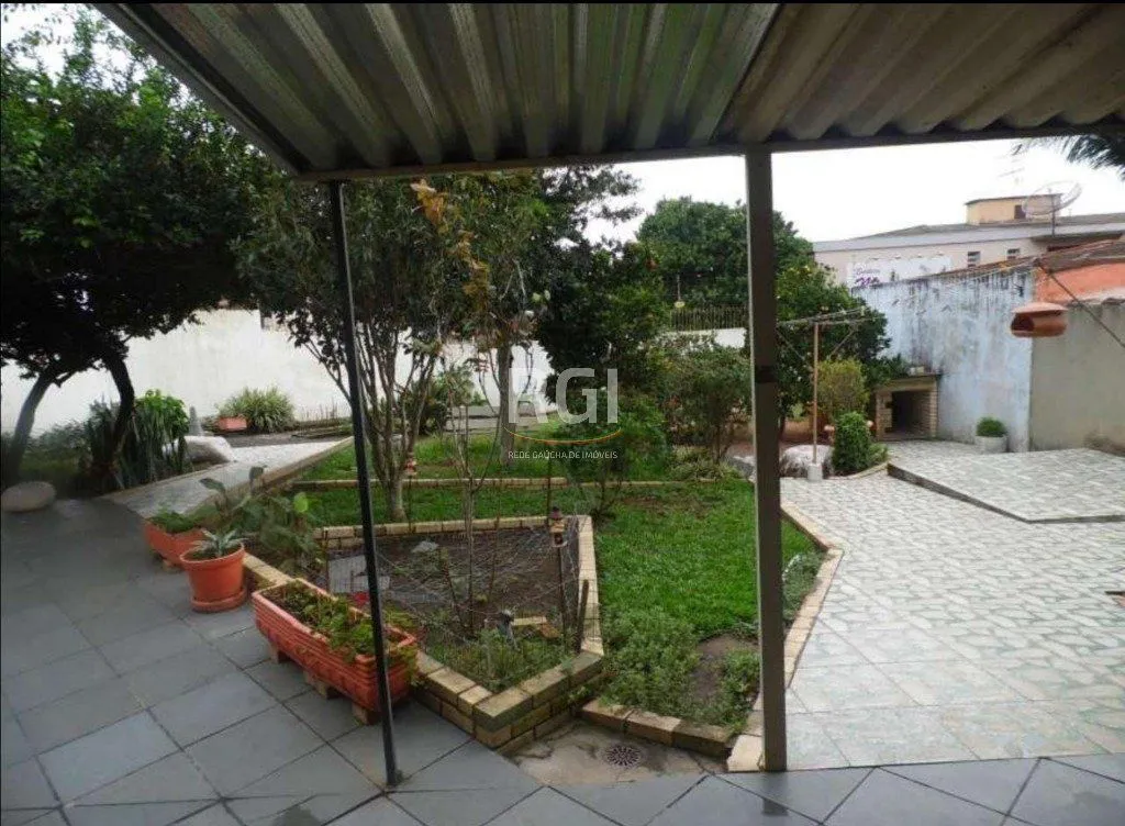 Imagem Casa para Venda - 150m², 3 dormitórios, sendo 1 suites, 5 vagas - Vila Ipiranga