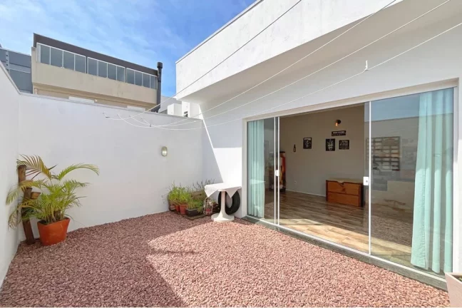 Imagem Casa para venda no bairro Hípica em Porto Alegre