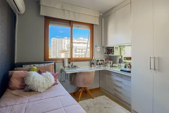 Imagem Apartamento para venda no bairro Jardim Lindóia em Porto Alegre
